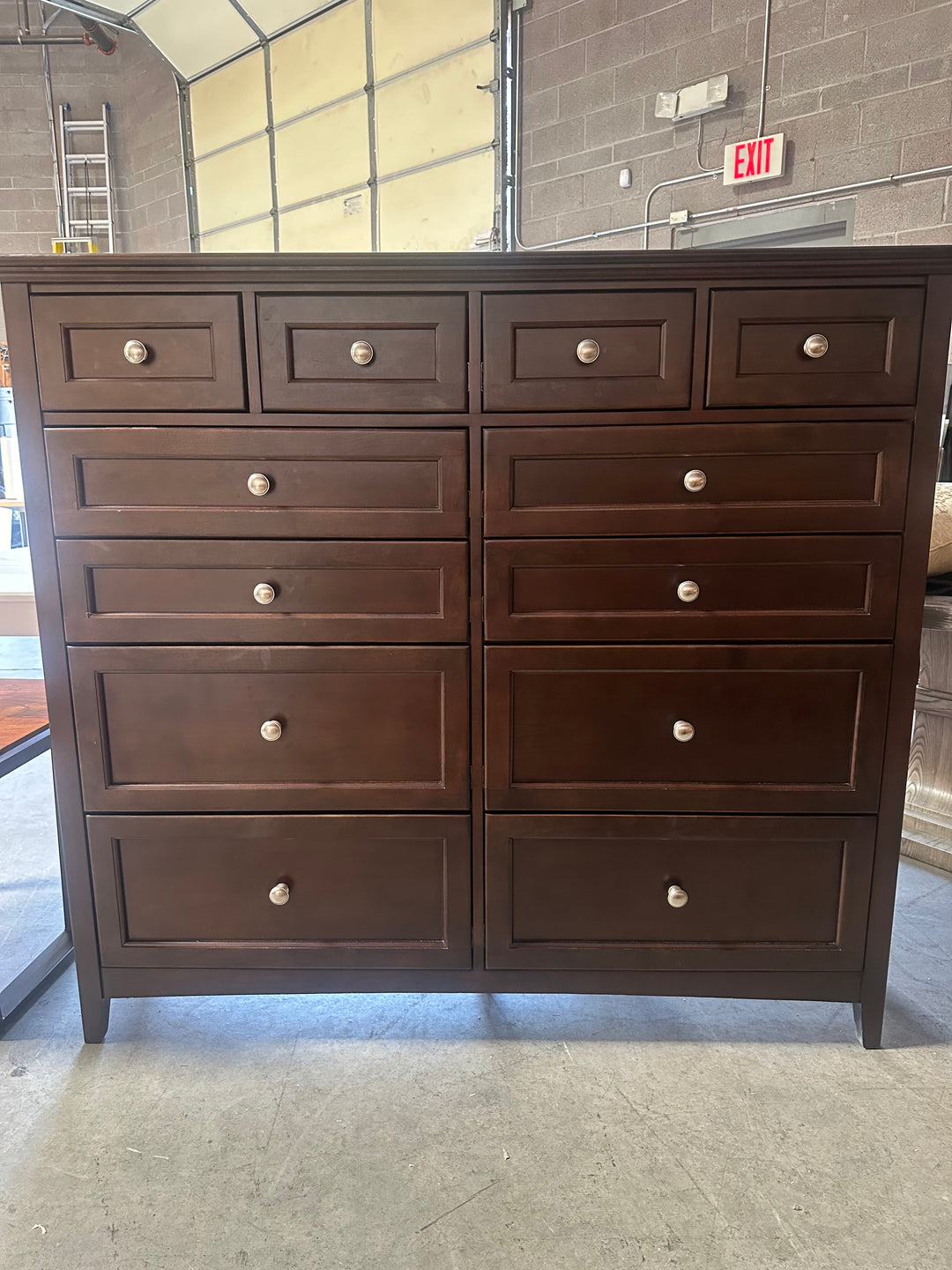 Whittier Wood 11 Drawer Mckenzie Dresser Mahogany