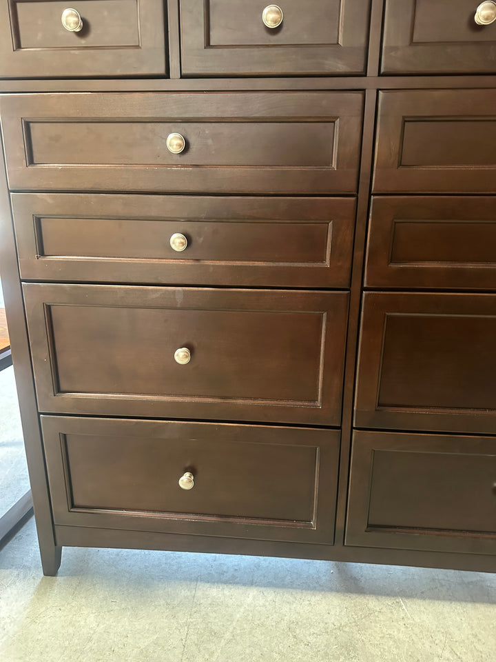 Whittier Wood 11 Drawer Mckenzie Dresser Mahogany